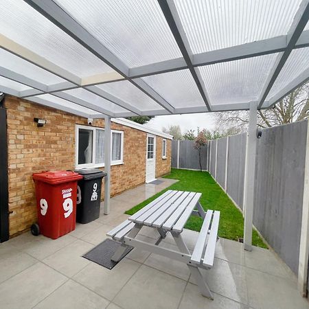 Home Near London Heathrow, Slough,Windsor,Legoland Colnbrook Dış mekan fotoğraf